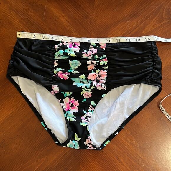 Essentials by Body Concepts 0X 2 Piece Swimsuit Halter Pin Up Girl Retro Look - Picture 6 of 9